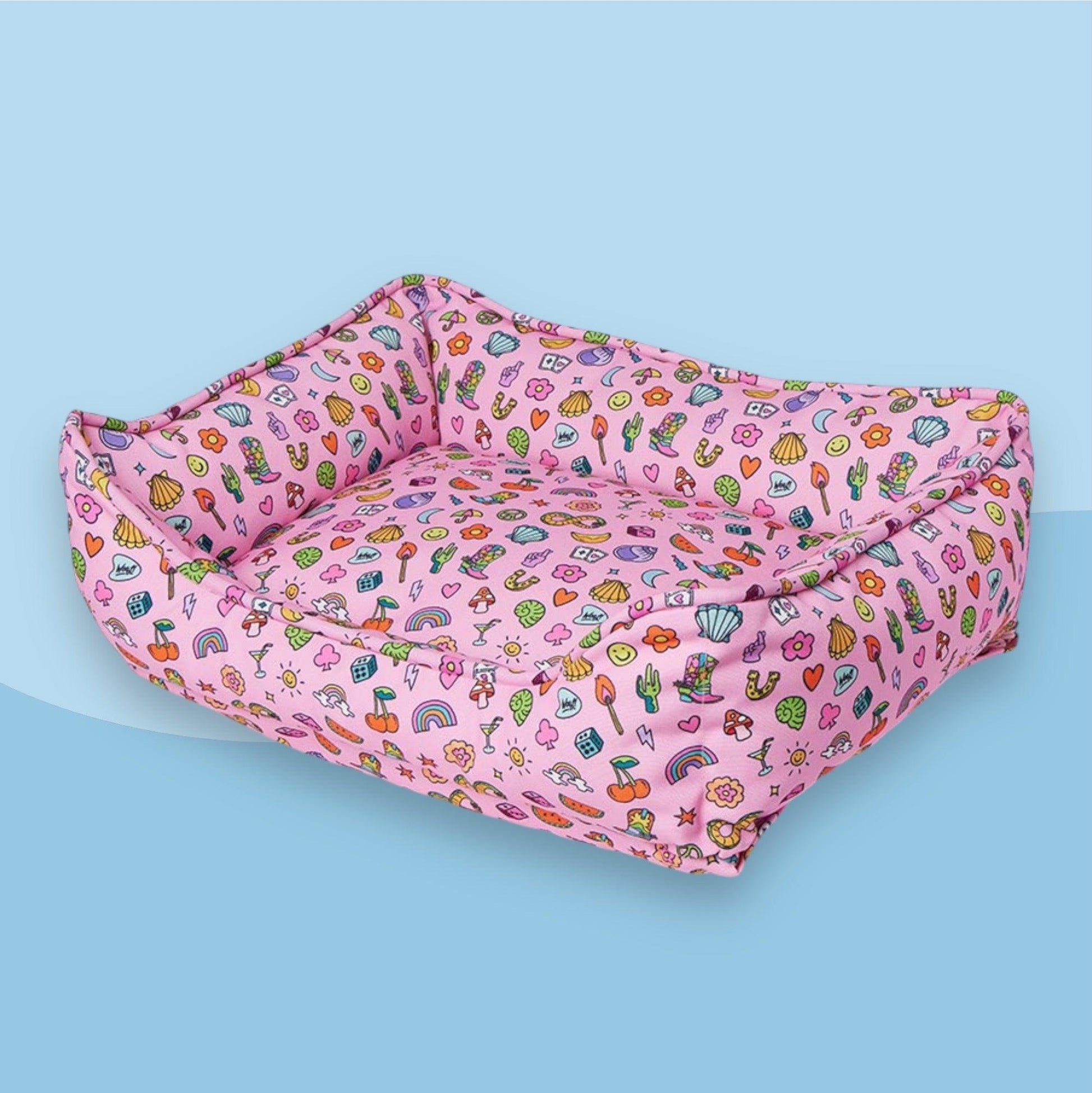 Liz Harry Vegas Print Large Dog Bed Pink - bearsupreme