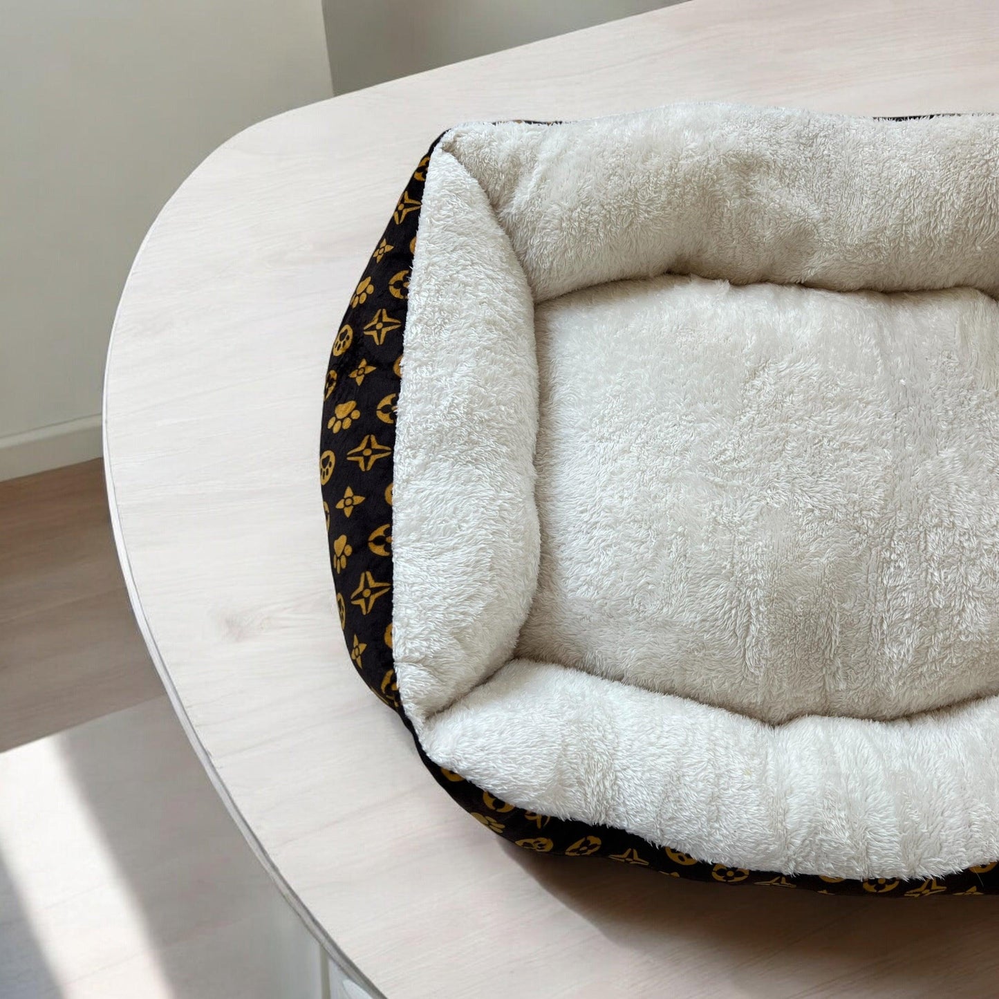 Poochi Vuiton Teddy bed for medium dog - bearsupreme