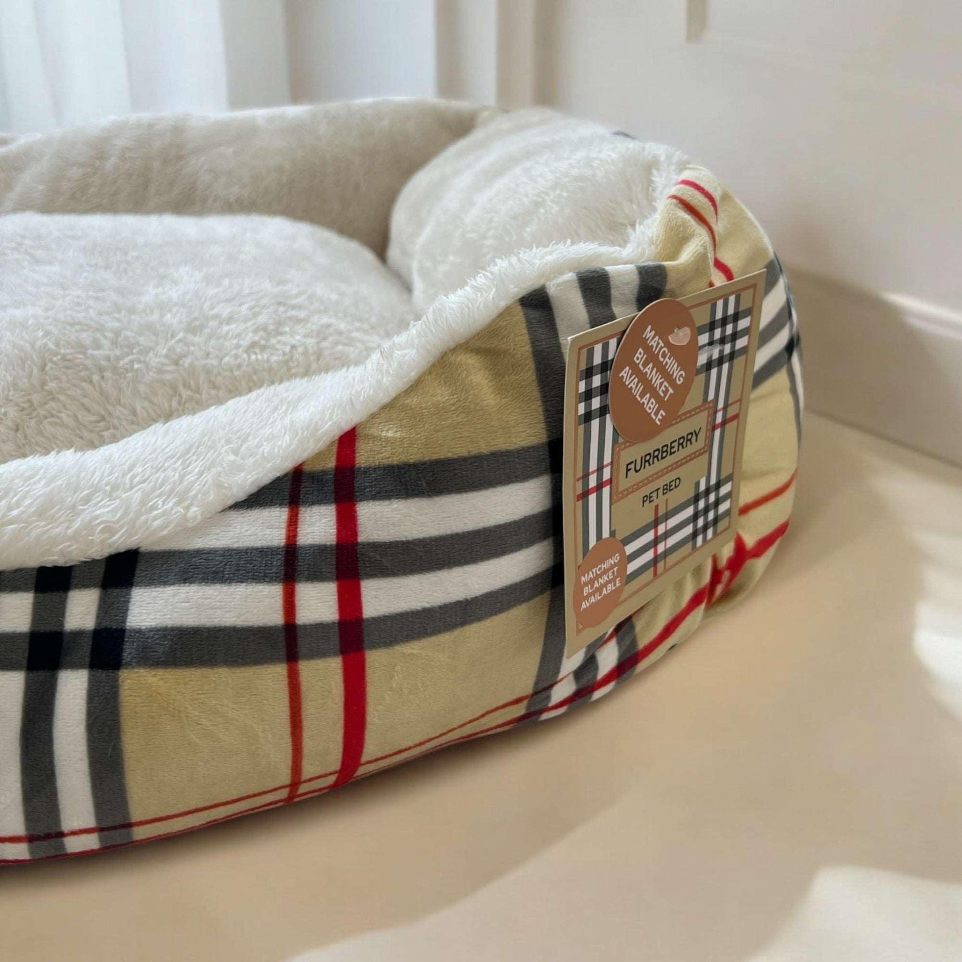 Furrberry Teddy bed for medium dog - bearsupreme