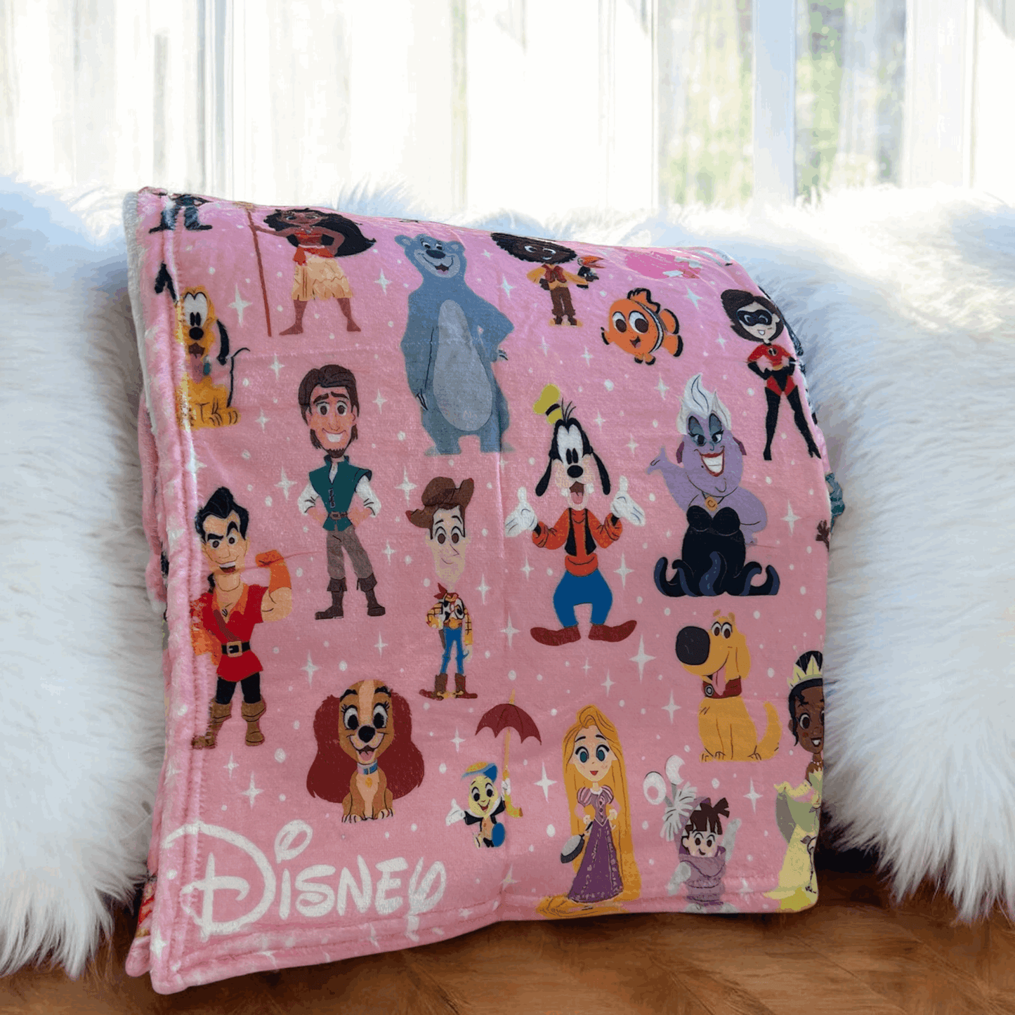 Disney Charachters Soft Blanket Pink bearsupreme