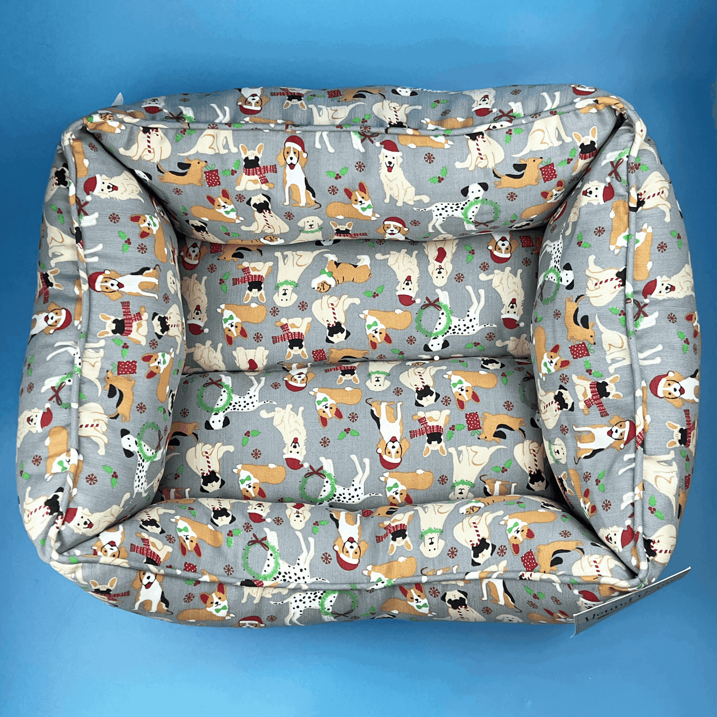 Christmas Dog Bed bearsupreme